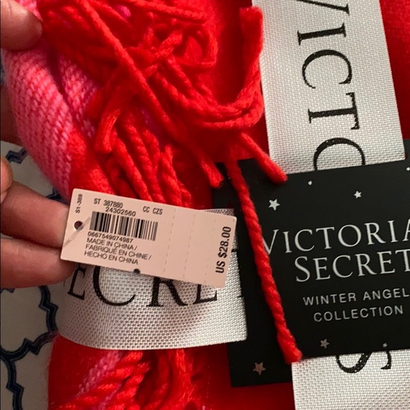 Shipping Fee$2 - Picture 2 of 4